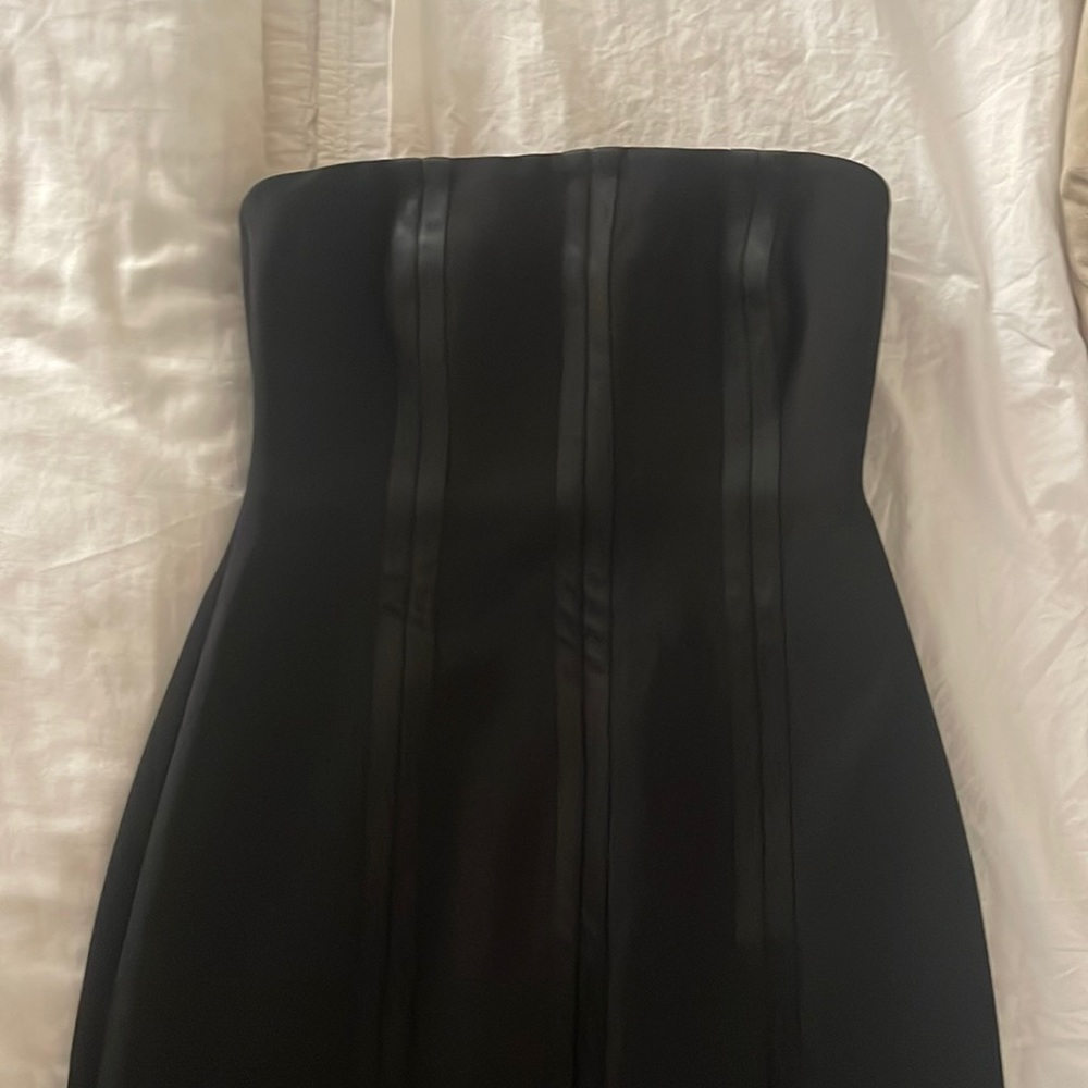 Diane Von Furstenberg (DVF) strapless structured midi dress